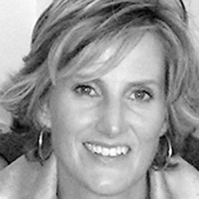 Jan Dolby portrait